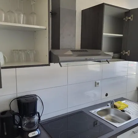 Estrella24 Living 4 Bologna Apartmán *